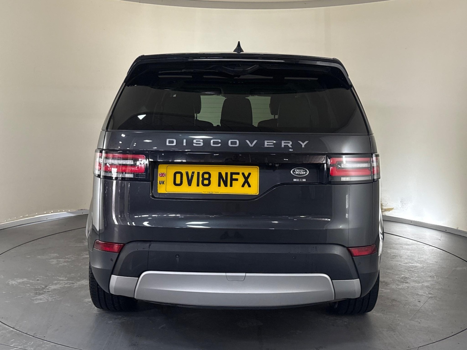 Used Land Rover Discovery 2018 for sale - 76408961: Photo 6