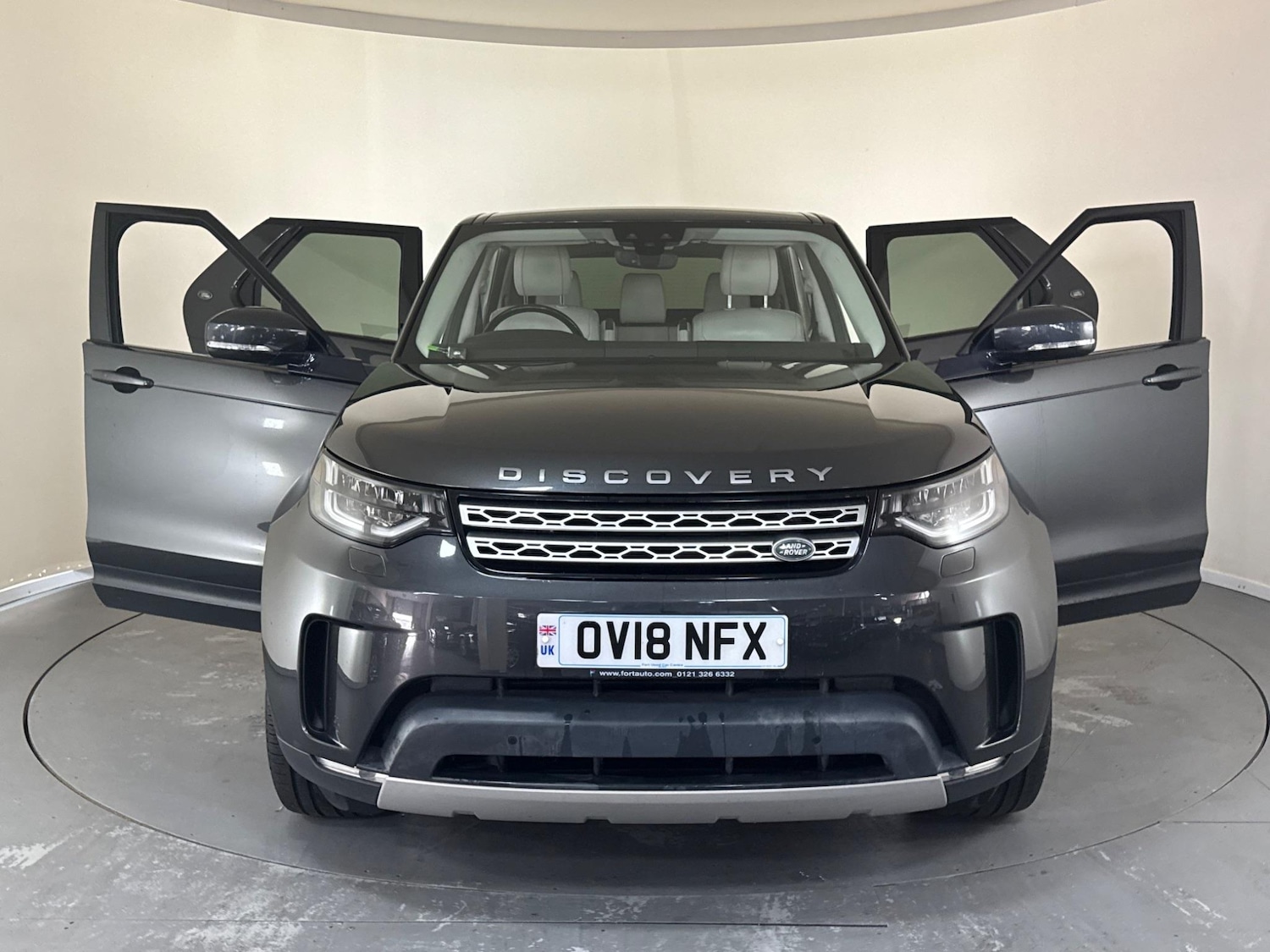 Used Land Rover Discovery 2018 for sale - 76408961: Photo 9