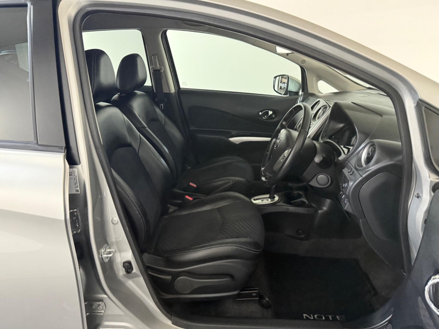 Used Nissan Note 2014 for sale - 76408785: Photo 20