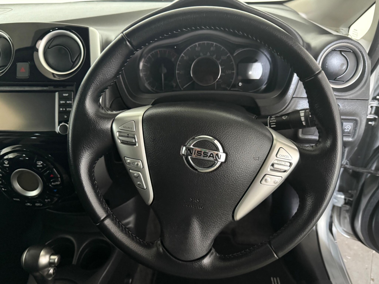 Used Nissan Note 2014 for sale - 76408785: Photo 24