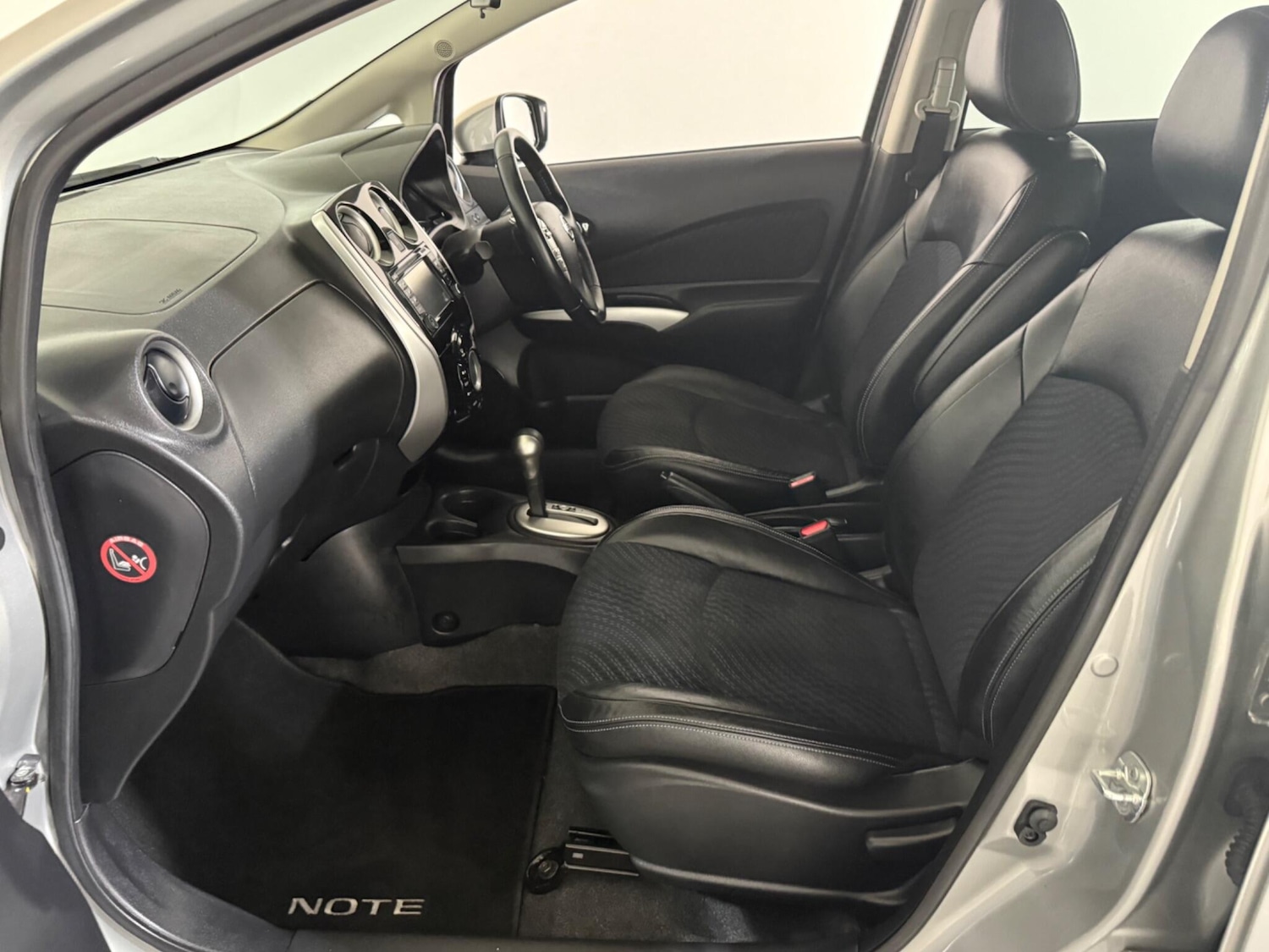 Used Nissan Note 2014 for sale - 76408785: Photo 62