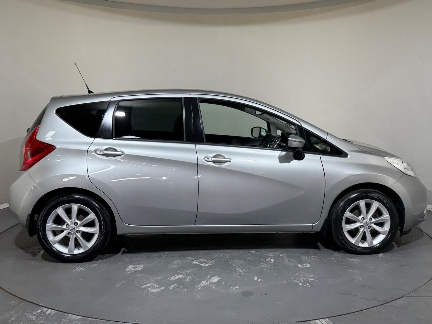 Used Nissan Note 2014 for sale - 76408785: Photo 8