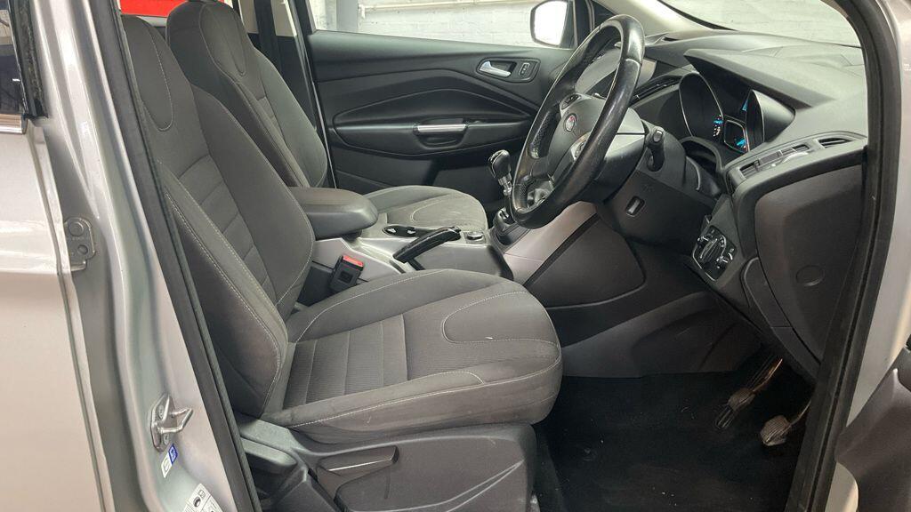 Used Ford Kuga 2016 for sale - 76898493: Photo 10