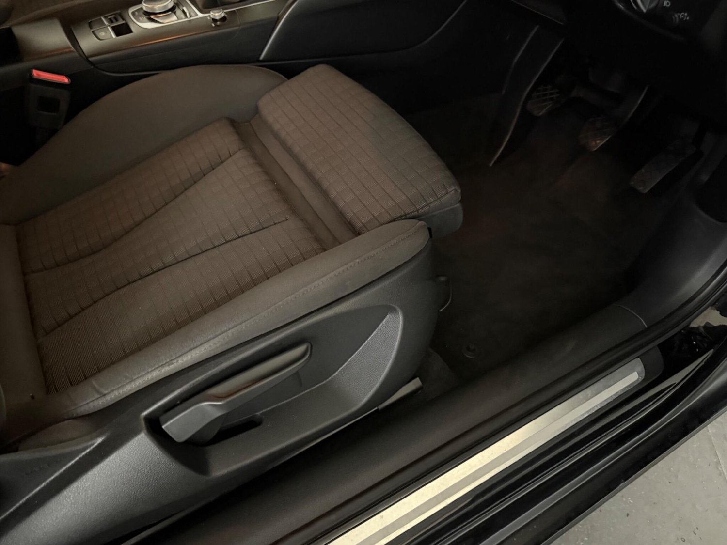 Used Audi A3 2016 for sale - 76359936: Photo 25