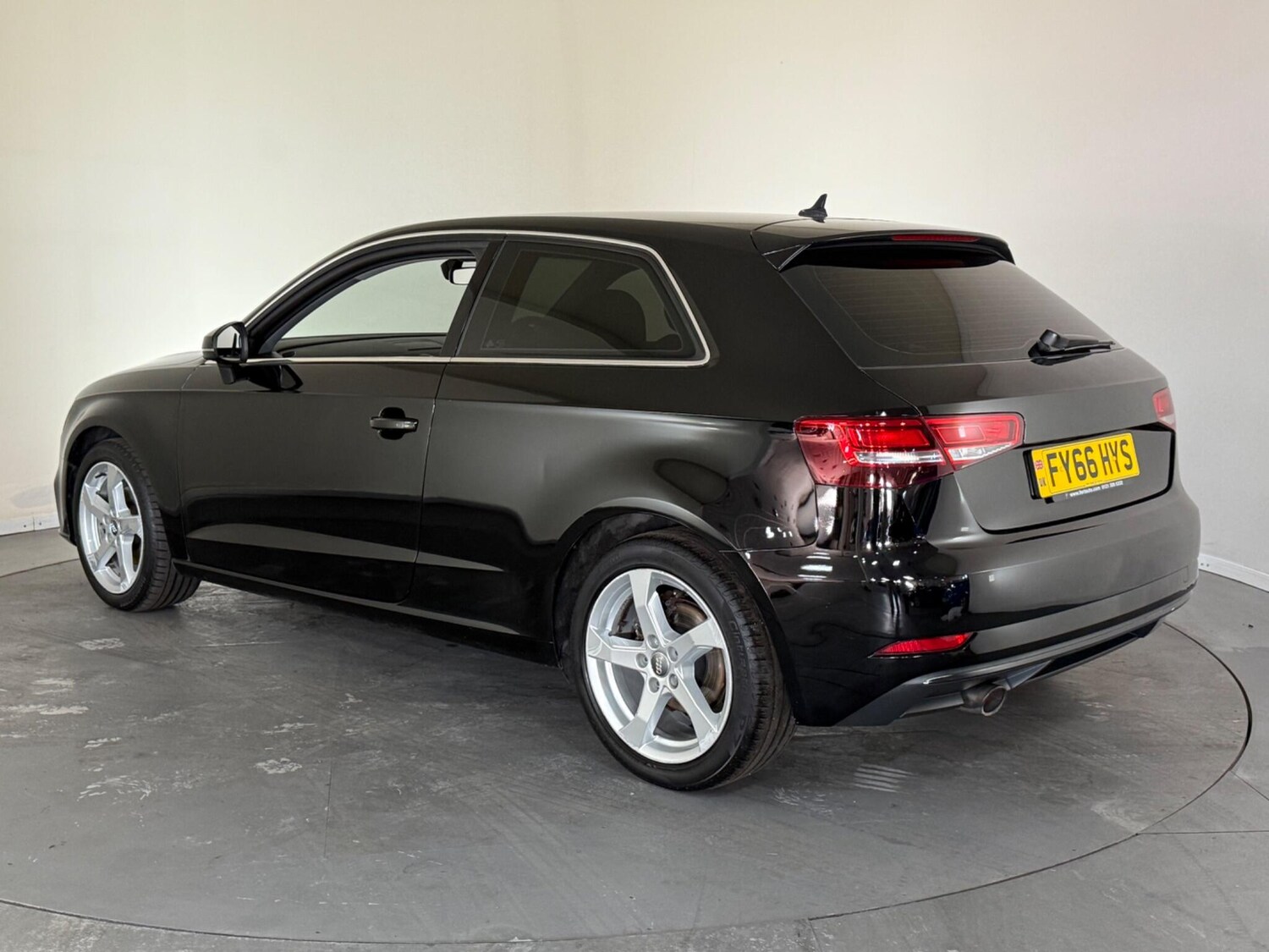 Used Audi A3 2016 for sale - 76359936: Photo 6