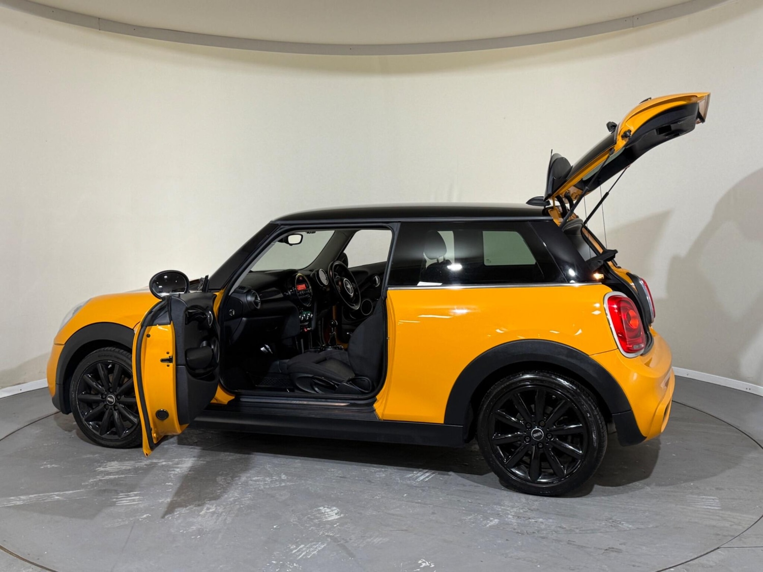 Used MINI Hatch 2014 for sale - 76408730: Photo 11