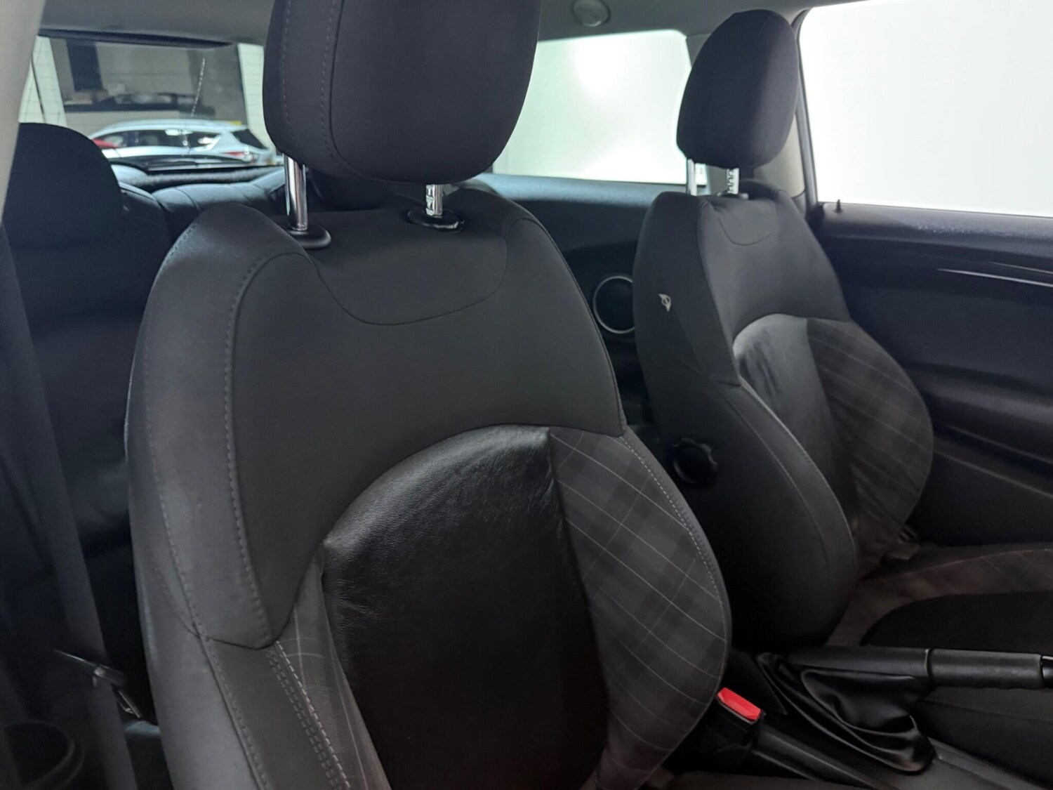 Used MINI Hatch 2014 for sale - 76408730: Photo 23