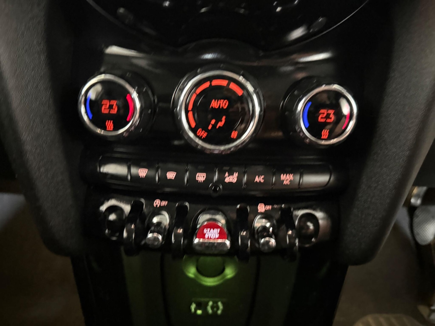 Used MINI Hatch 2014 for sale - 76408730: Photo 38