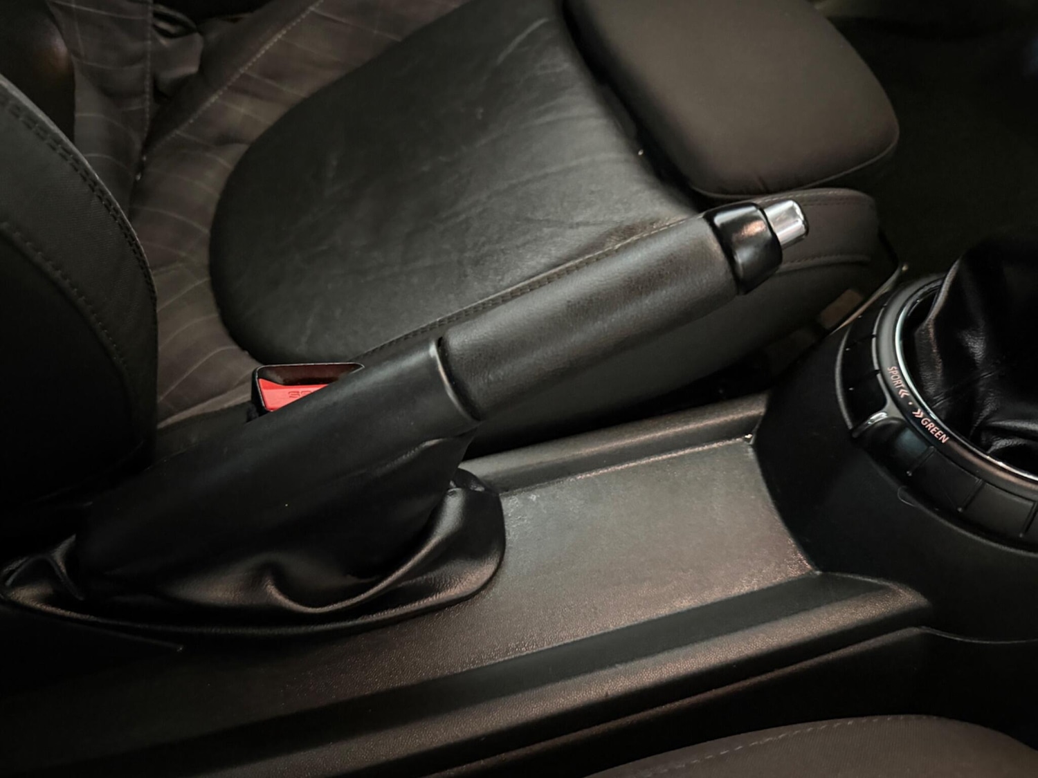 Used MINI Hatch 2014 for sale - 76408730: Photo 41