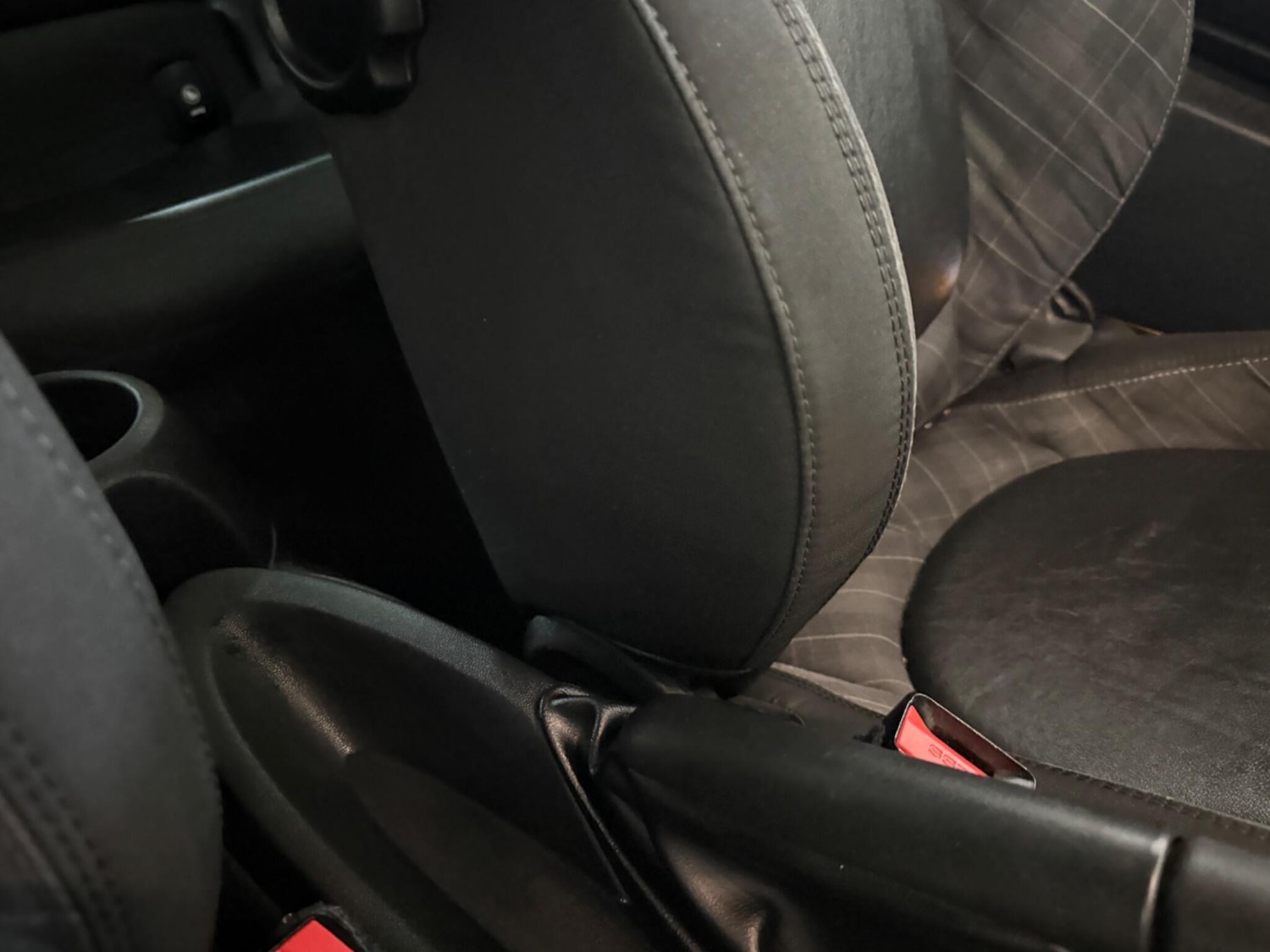 Used MINI Hatch 2014 for sale - 76408730: Photo 42