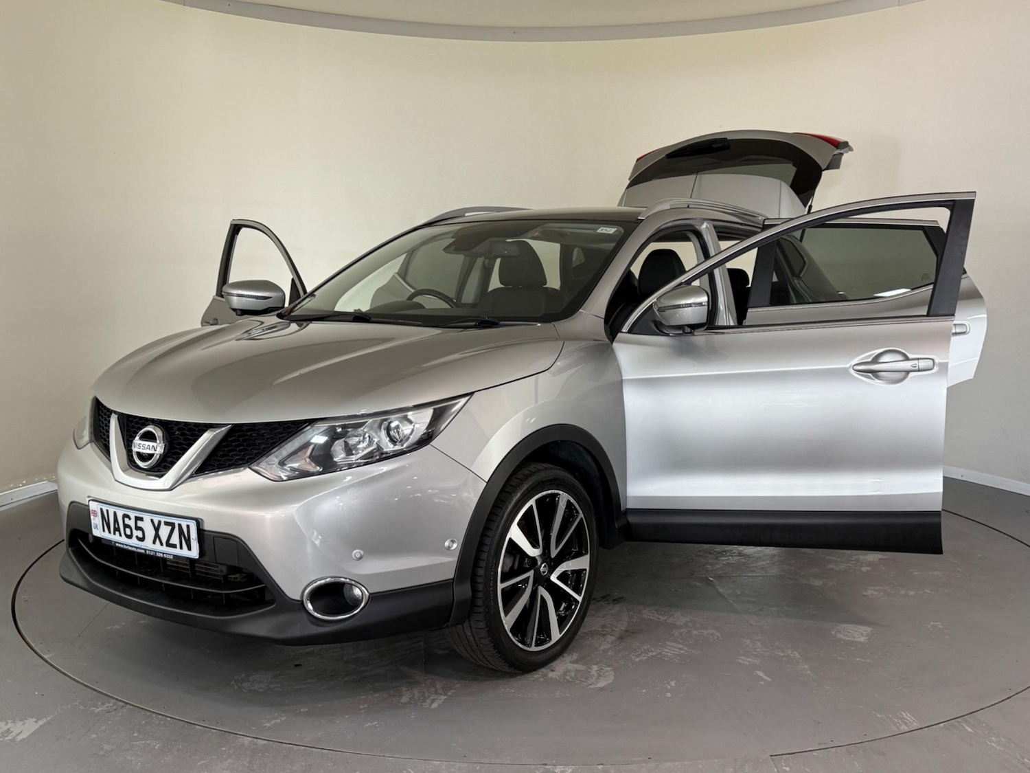 Used Nissan Qashqai 2015 for sale - 76408433: Photo 10