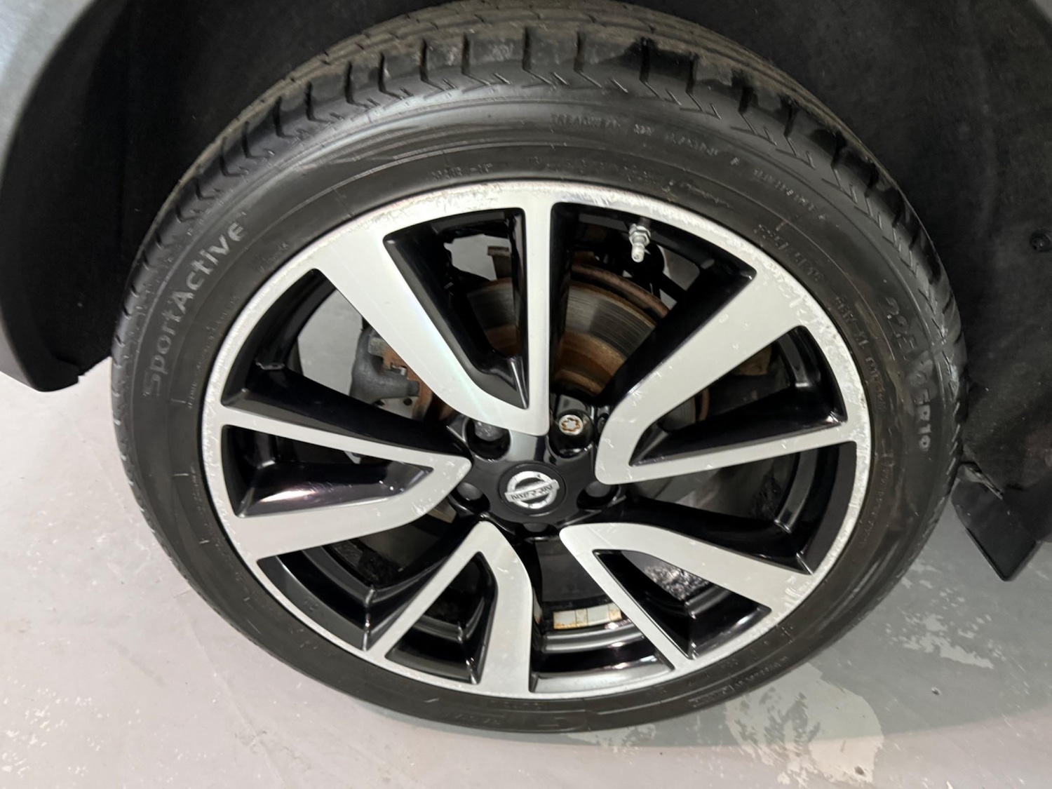 Used Nissan Qashqai 2015 for sale - 76408433: Photo 17