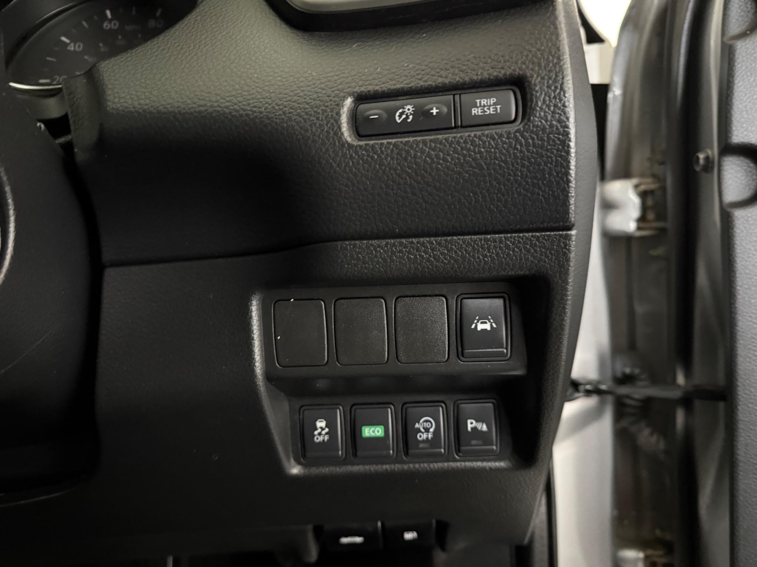 Used Nissan Qashqai 2015 for sale - 76408433: Photo 25