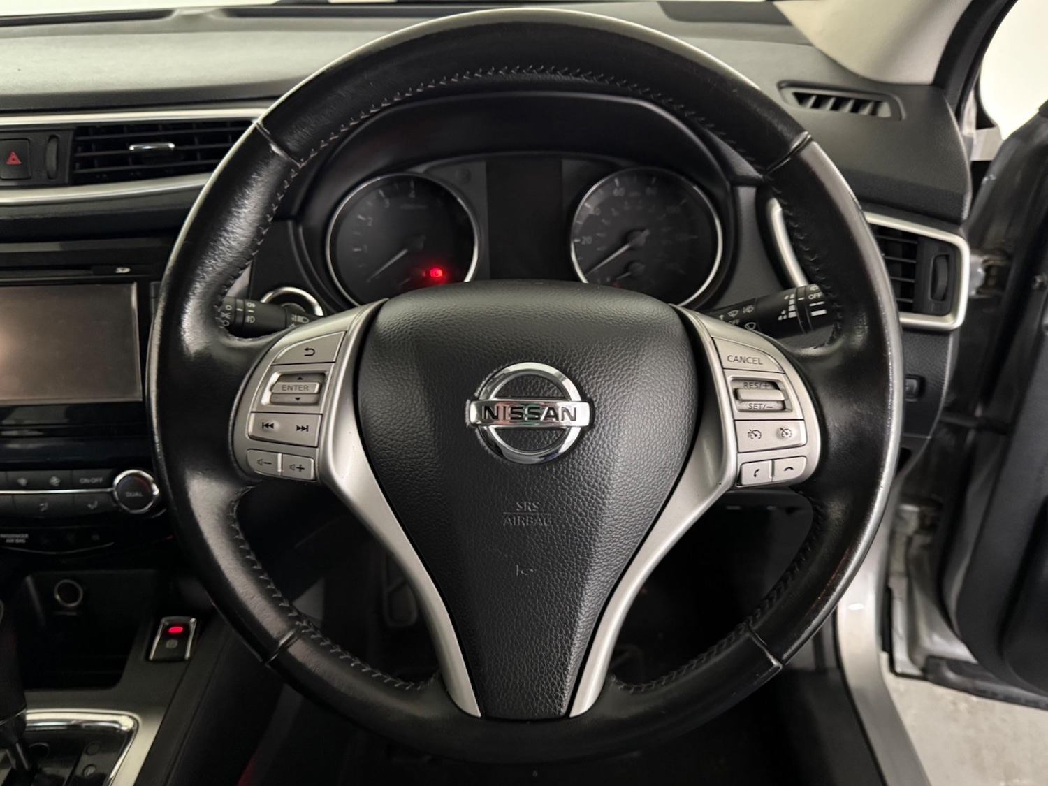 Used Nissan Qashqai 2015 for sale - 76408433: Photo 26