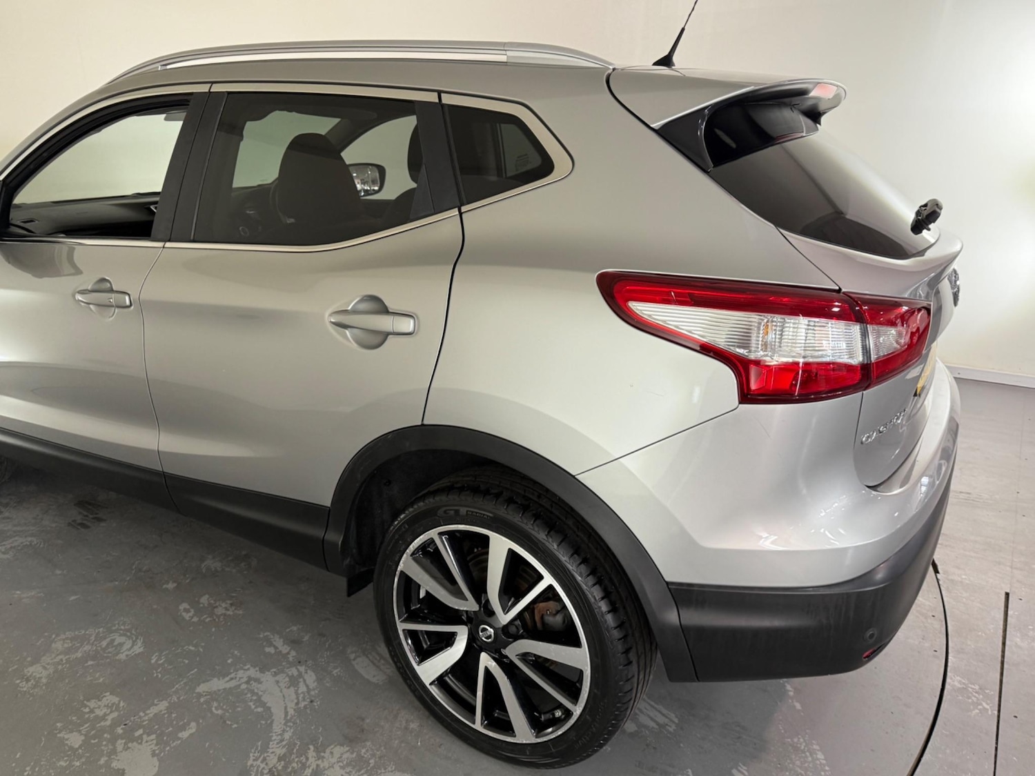 Used Nissan Qashqai 2015 for sale - 76408433: Photo 60
