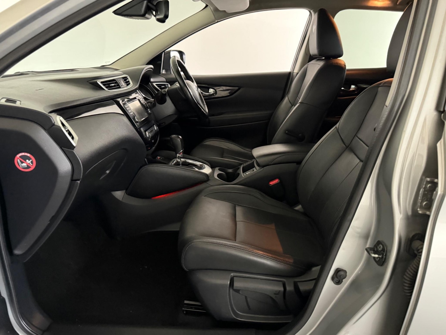 Used Nissan Qashqai 2015 for sale - 76408433: Photo 73