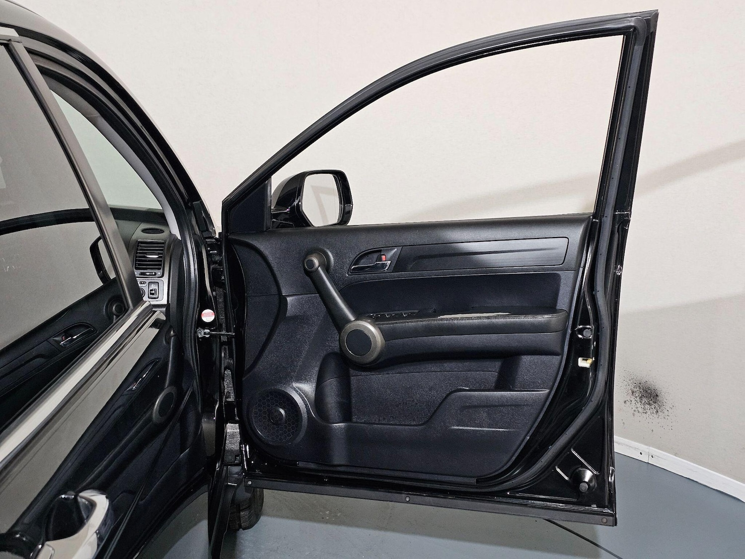 Used Honda CR-V 2010 for sale - 77109386: Photo 24