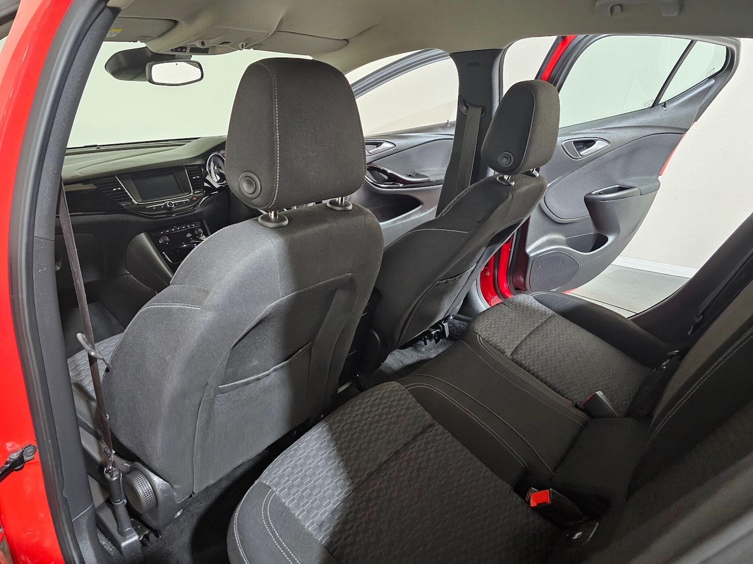 Used Vauxhall Astra 2017 for sale - 76551057: Photo 17