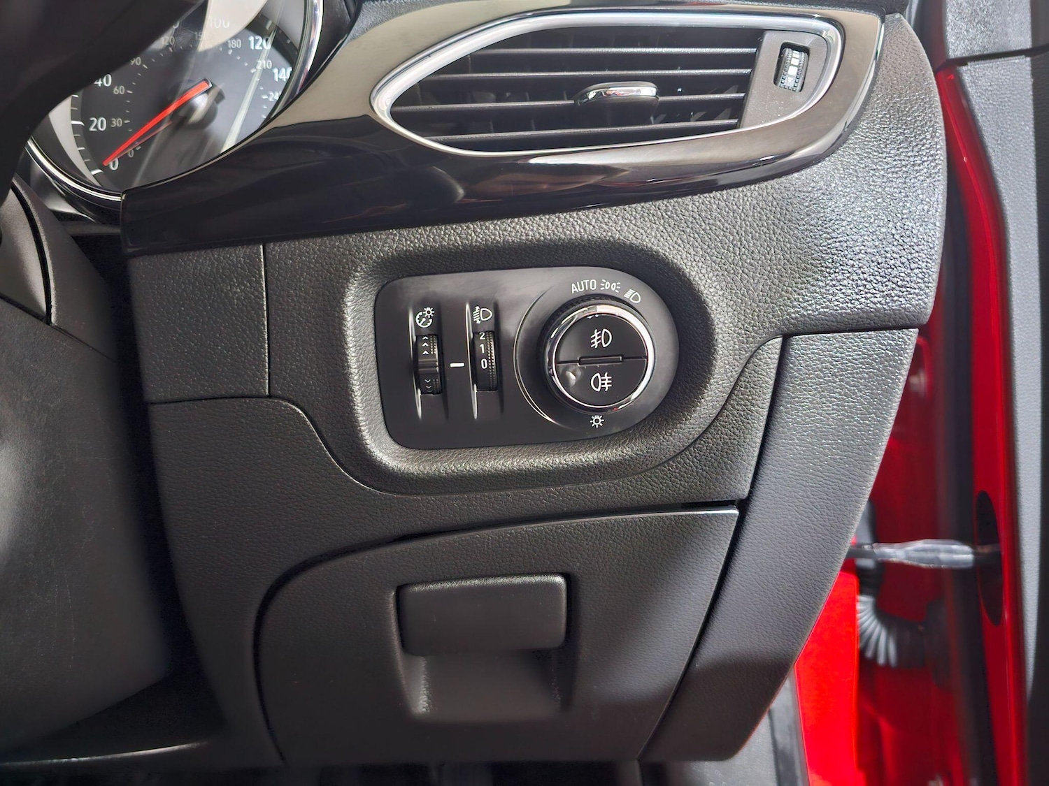 Used Vauxhall Astra 2017 for sale - 76551057: Photo 20