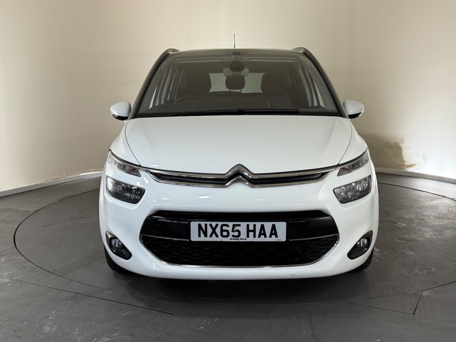 Used Citroen C4 Grand Picasso 2015 for sale - 76424104: Photo 2