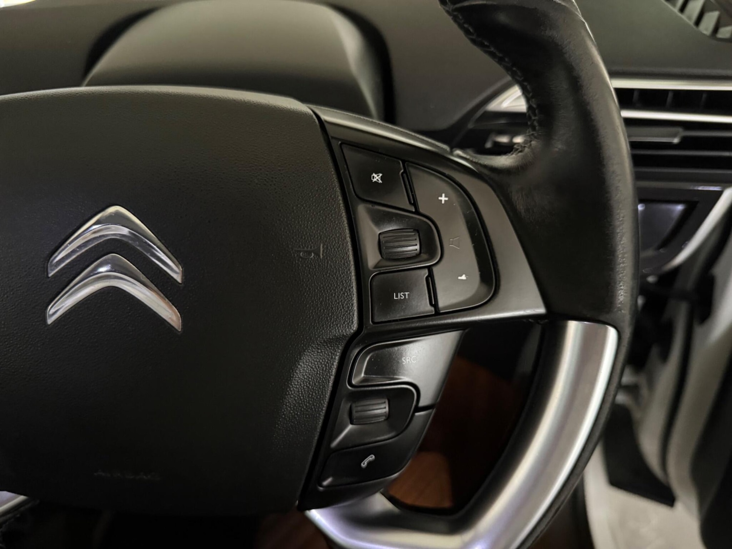 Used Citroen C4 Grand Picasso 2015 for sale - 76424104: Photo 28