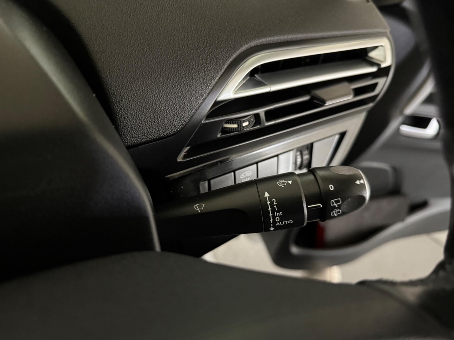 Used Citroen C4 Grand Picasso 2015 for sale - 76424104: Photo 29