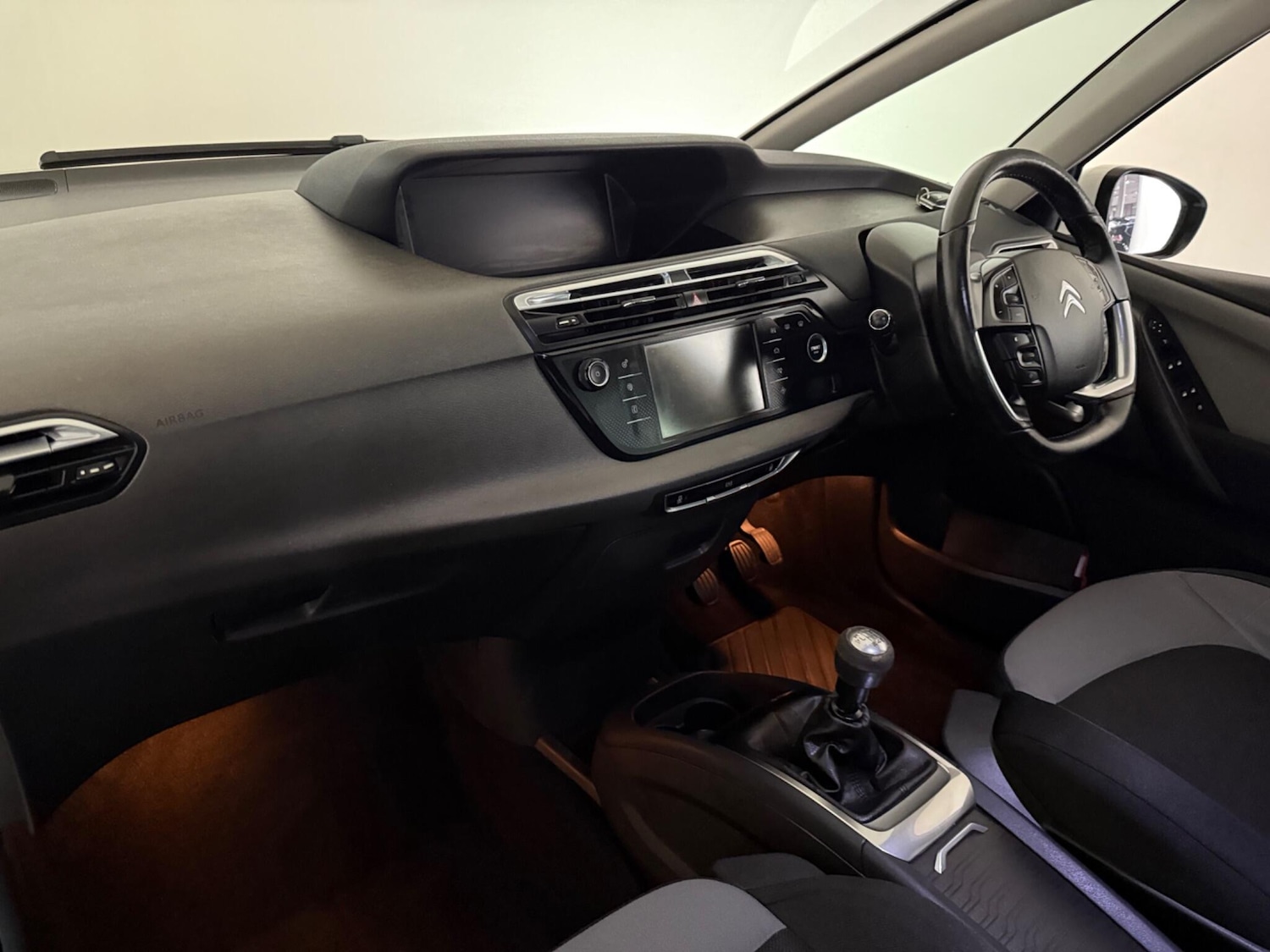 Used Citroen C4 Grand Picasso 2015 for sale - 76424104: Photo 71