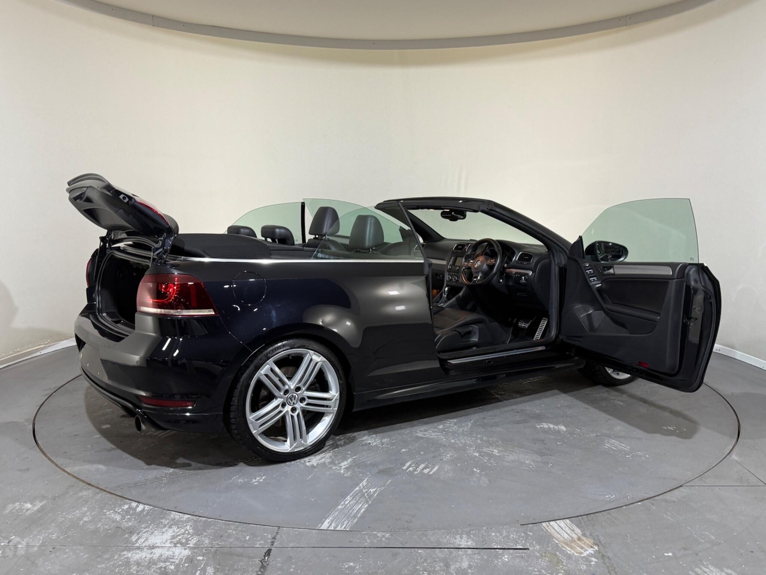 Used Volkswagen Golf 2014 for sale - 76409182: Photo 14