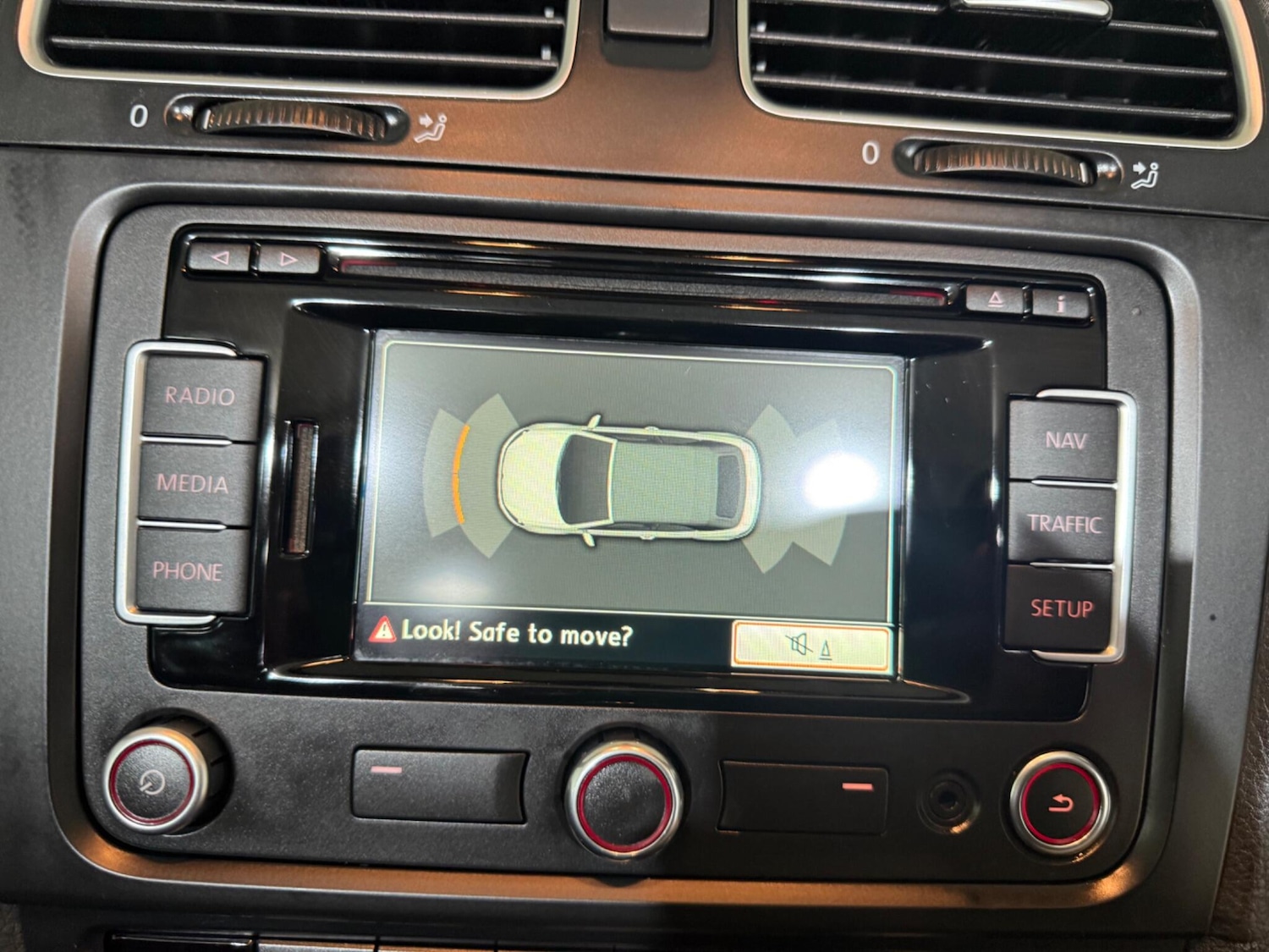 Used Volkswagen Golf 2014 for sale - 76409182: Photo 38