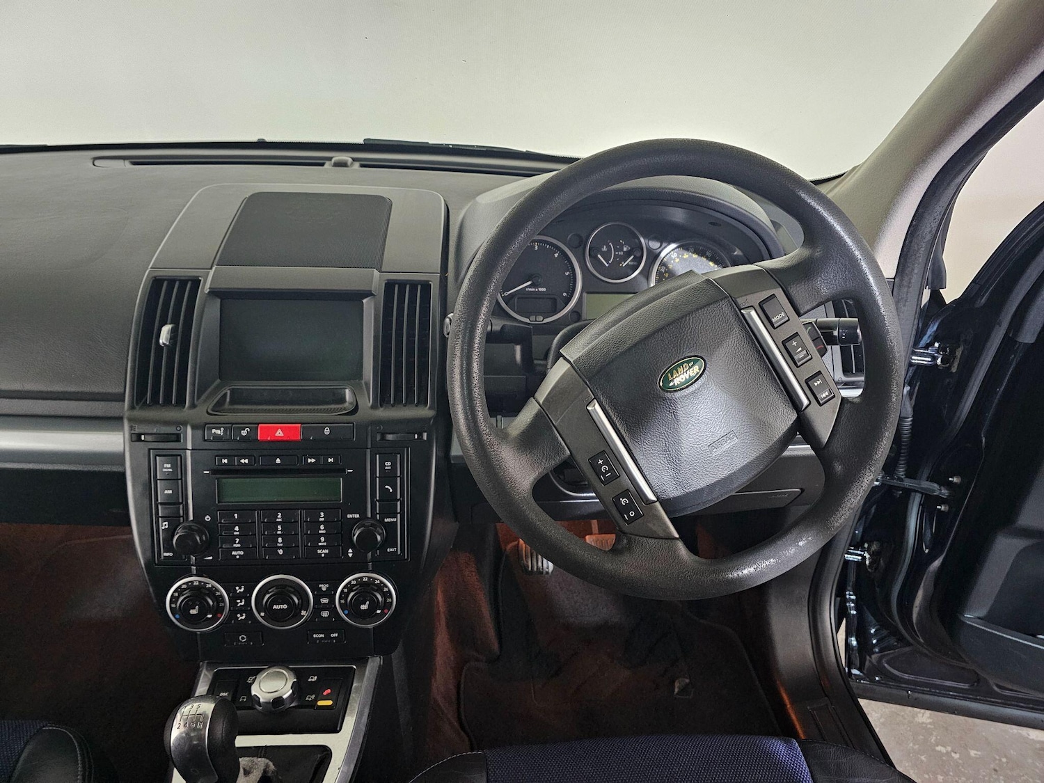 Used Land Rover Freelander 2007 for sale - 77081664: Photo 12