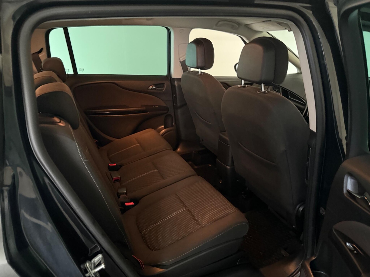 Used Vauxhall Zafira Tourer 2014 for sale - 76409237: Photo 50