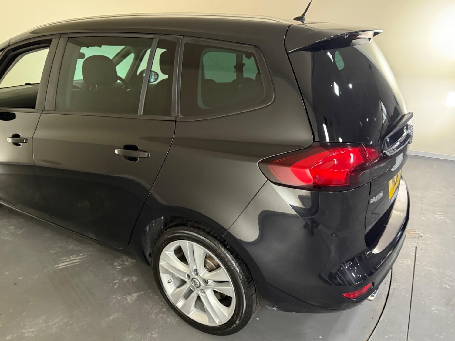 Used Vauxhall Zafira Tourer 2014 for sale - 76409237: Photo 55