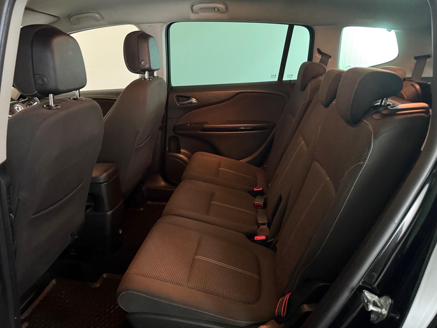 Used Vauxhall Zafira Tourer 2014 for sale - 76409237: Photo 61