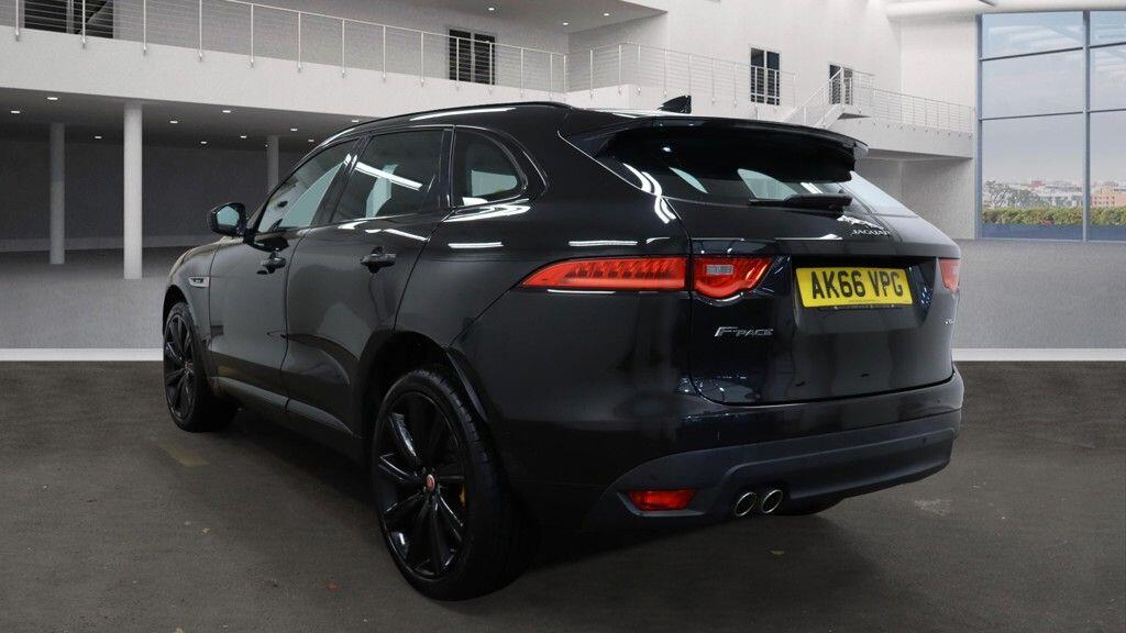 Used Jaguar F-Pace 2016 for sale - 76371400: Photo 6