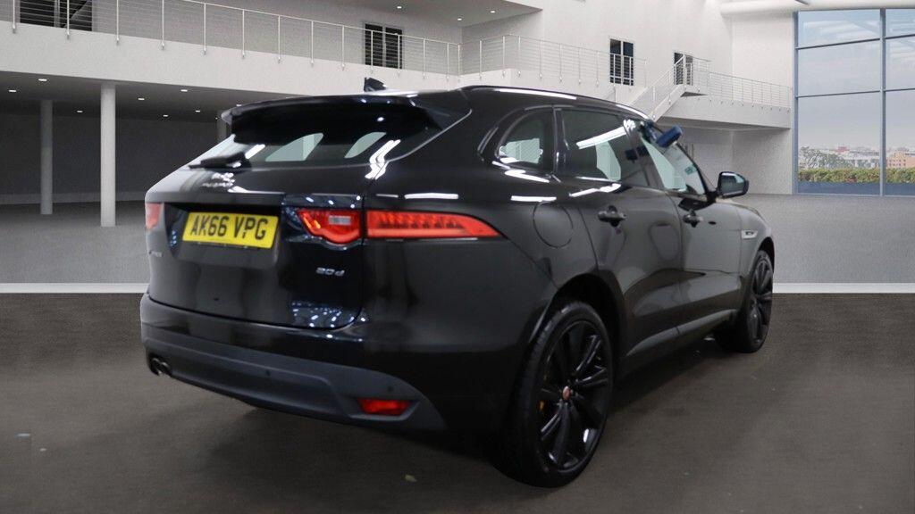 Used Jaguar F-Pace 2016 for sale - 76371400: Photo 7