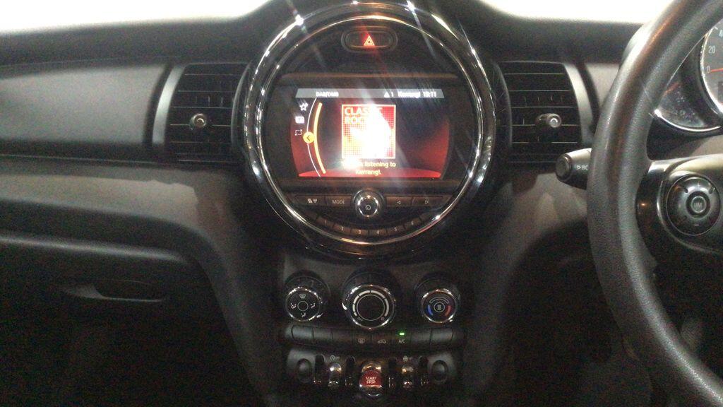 Used MINI Hatch 2018 for sale - 76409426: Photo 10