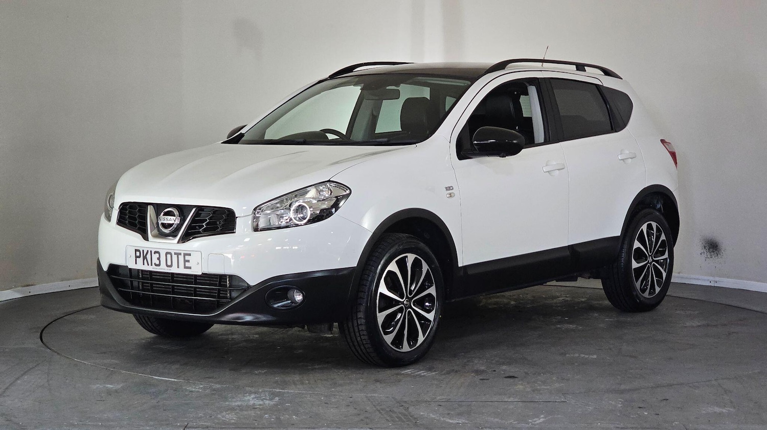 Used Nissan Qashqai 2013 for sale - 76409321: Photo 11