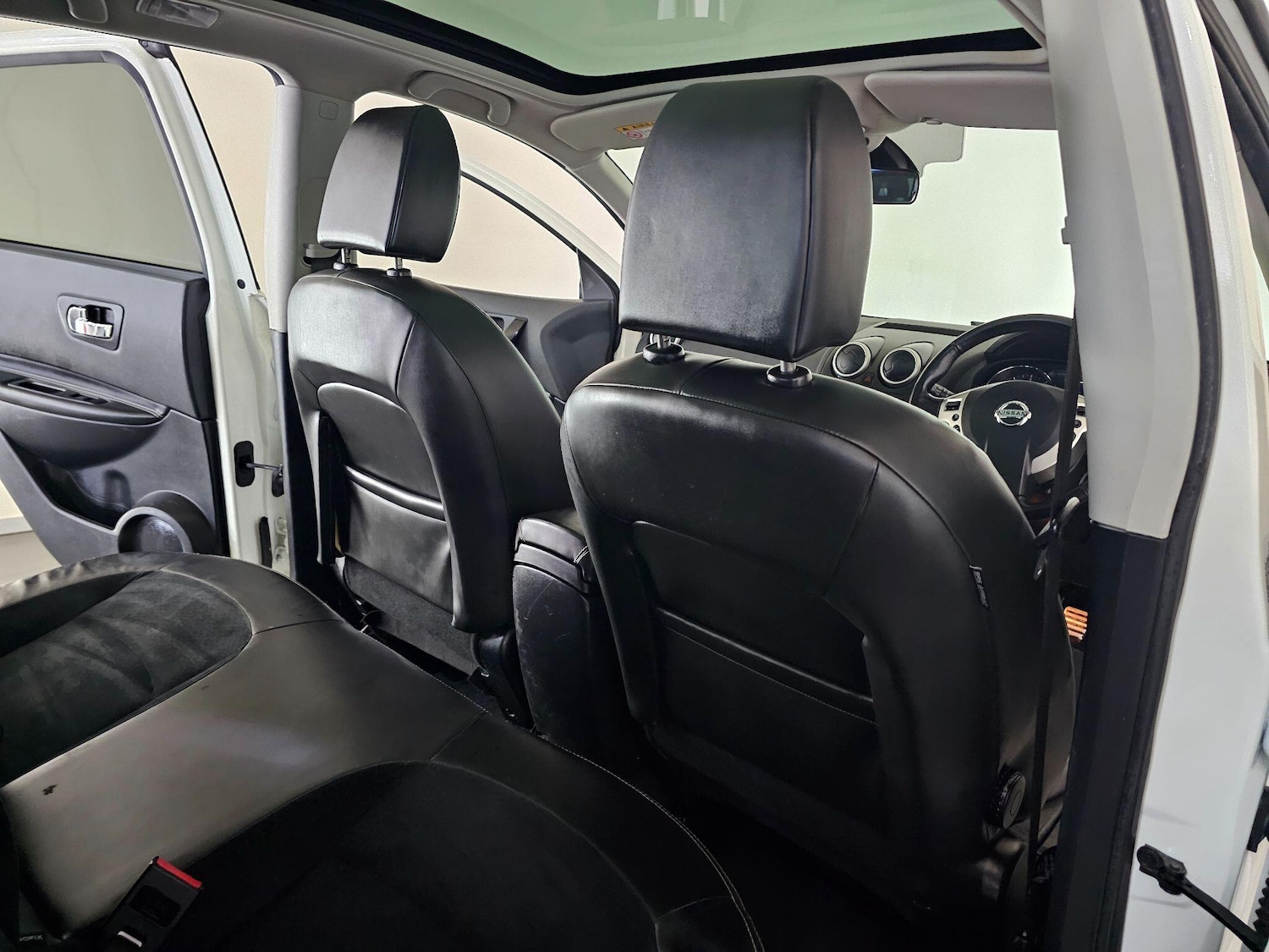 Used Nissan Qashqai 2013 for sale - 76409321: Photo 26