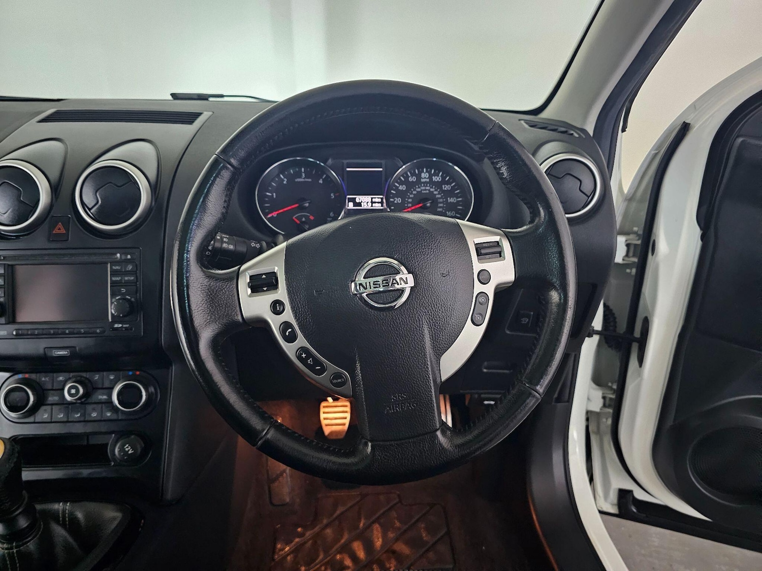 Used Nissan Qashqai 2013 for sale - 76409321: Photo 35