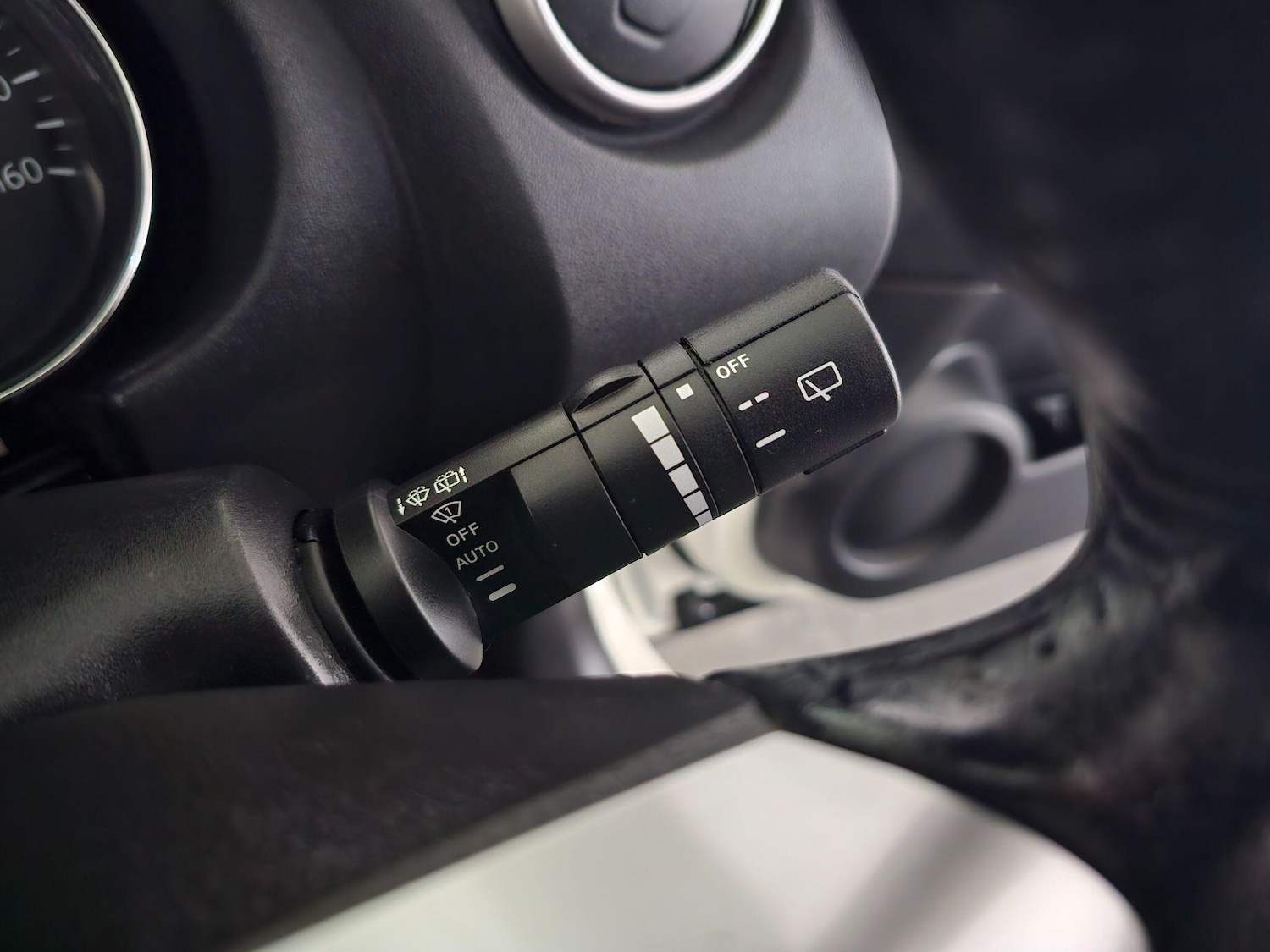 Used Nissan Qashqai 2013 for sale - 76409321: Photo 38