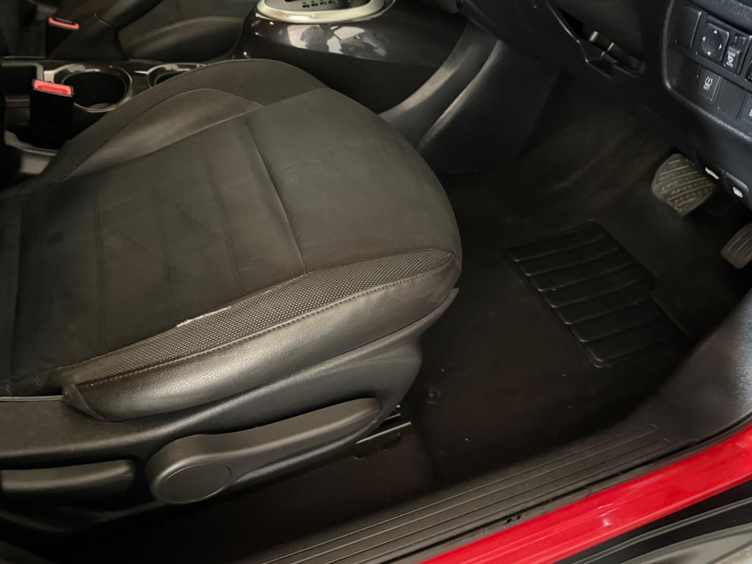 Used Nissan Juke 2016 for sale - 76550253: Photo 24