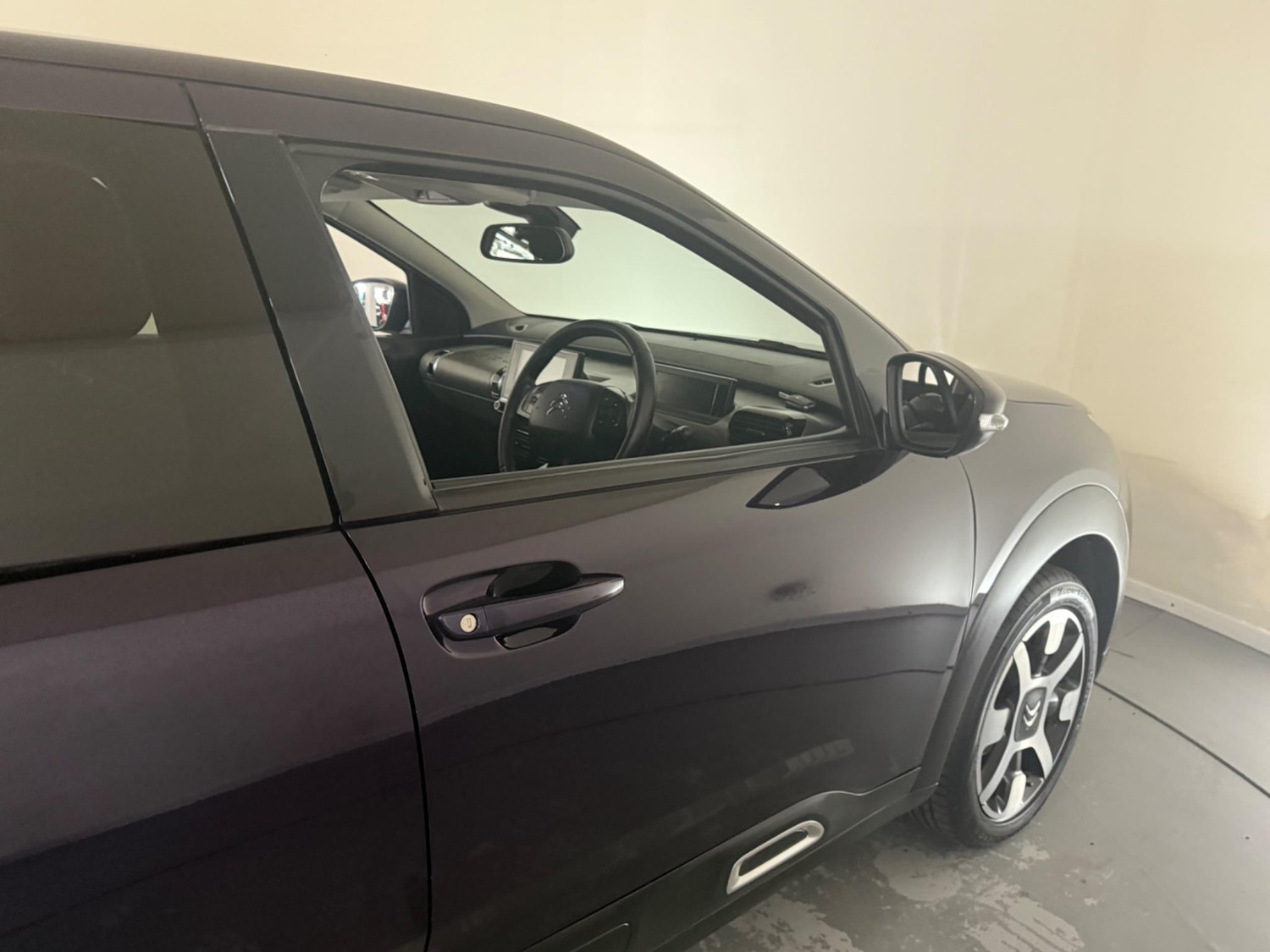 Used Citroen C4 Cactus 2018 for sale - 76408532: Photo 16