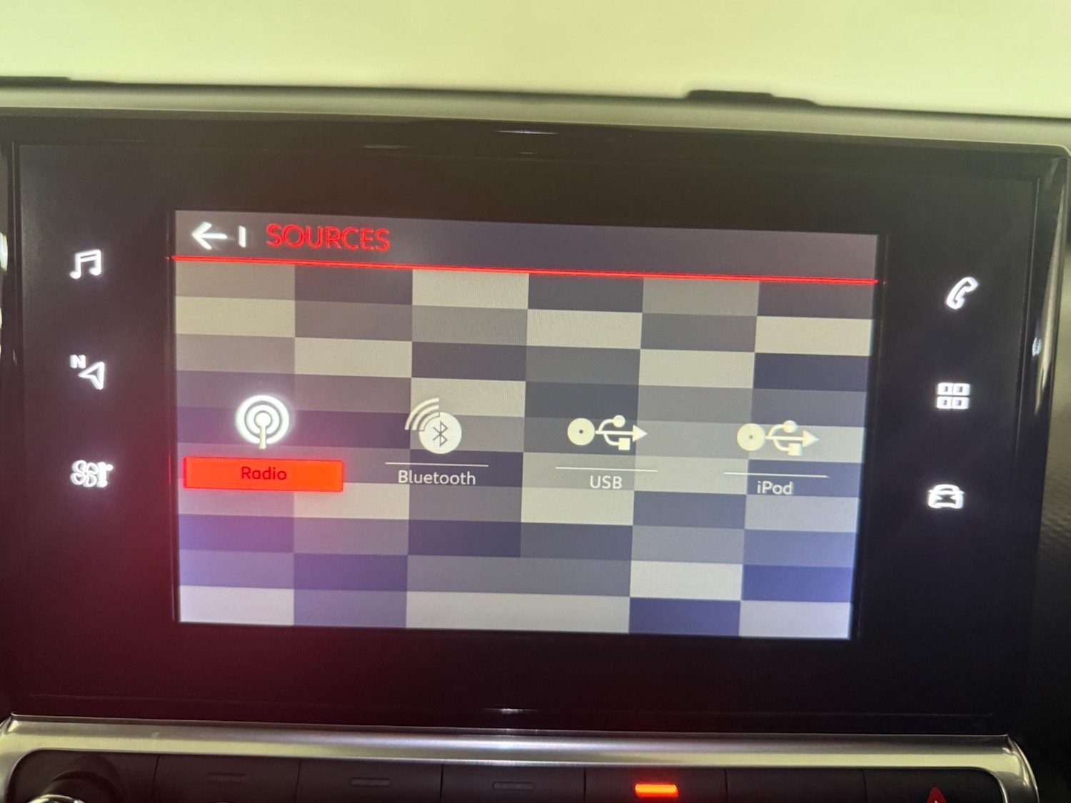 Used Citroen C4 Cactus 2018 for sale - 76408532: Photo 36