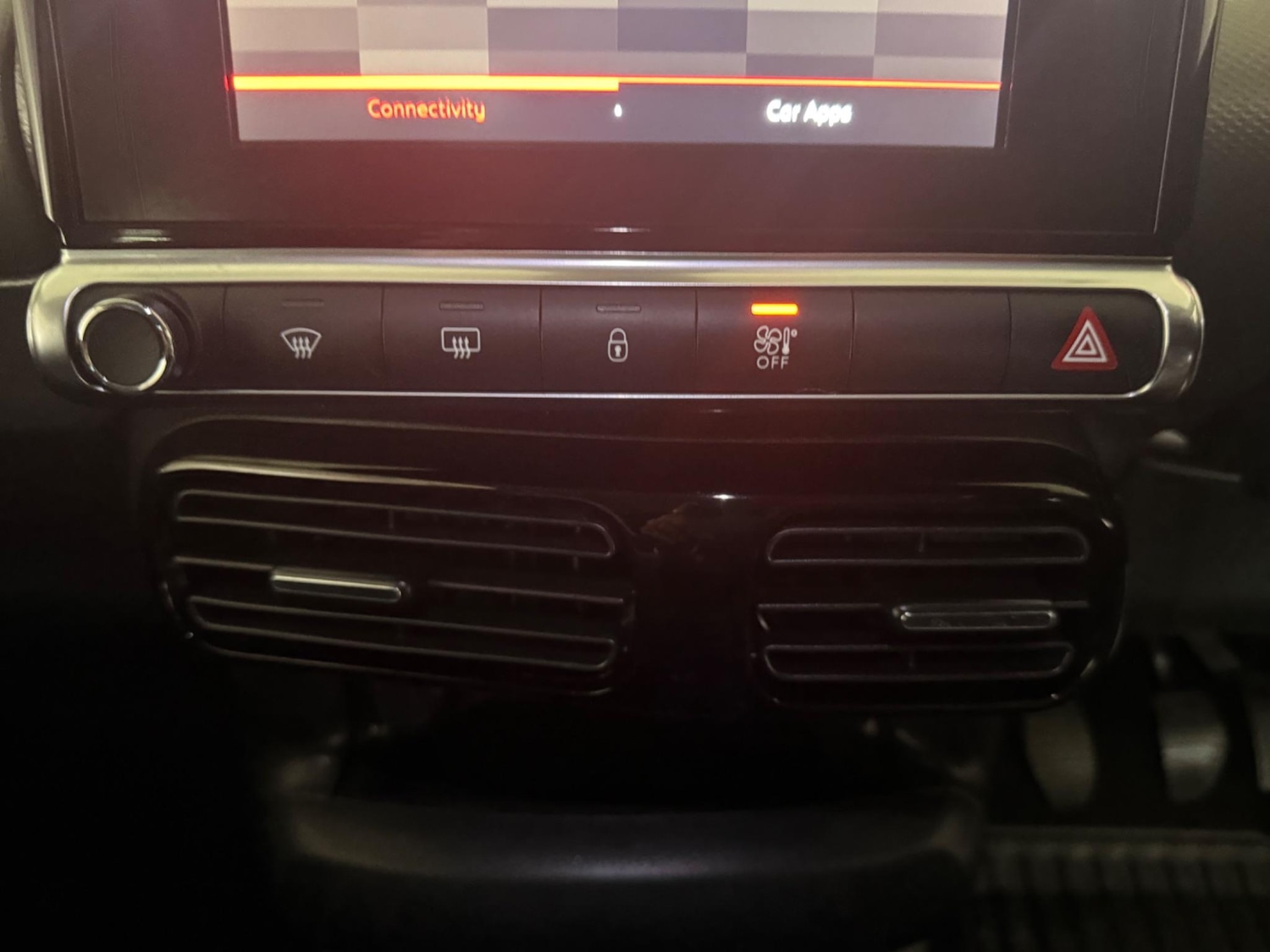 Used Citroen C4 Cactus 2018 for sale - 76408532: Photo 39