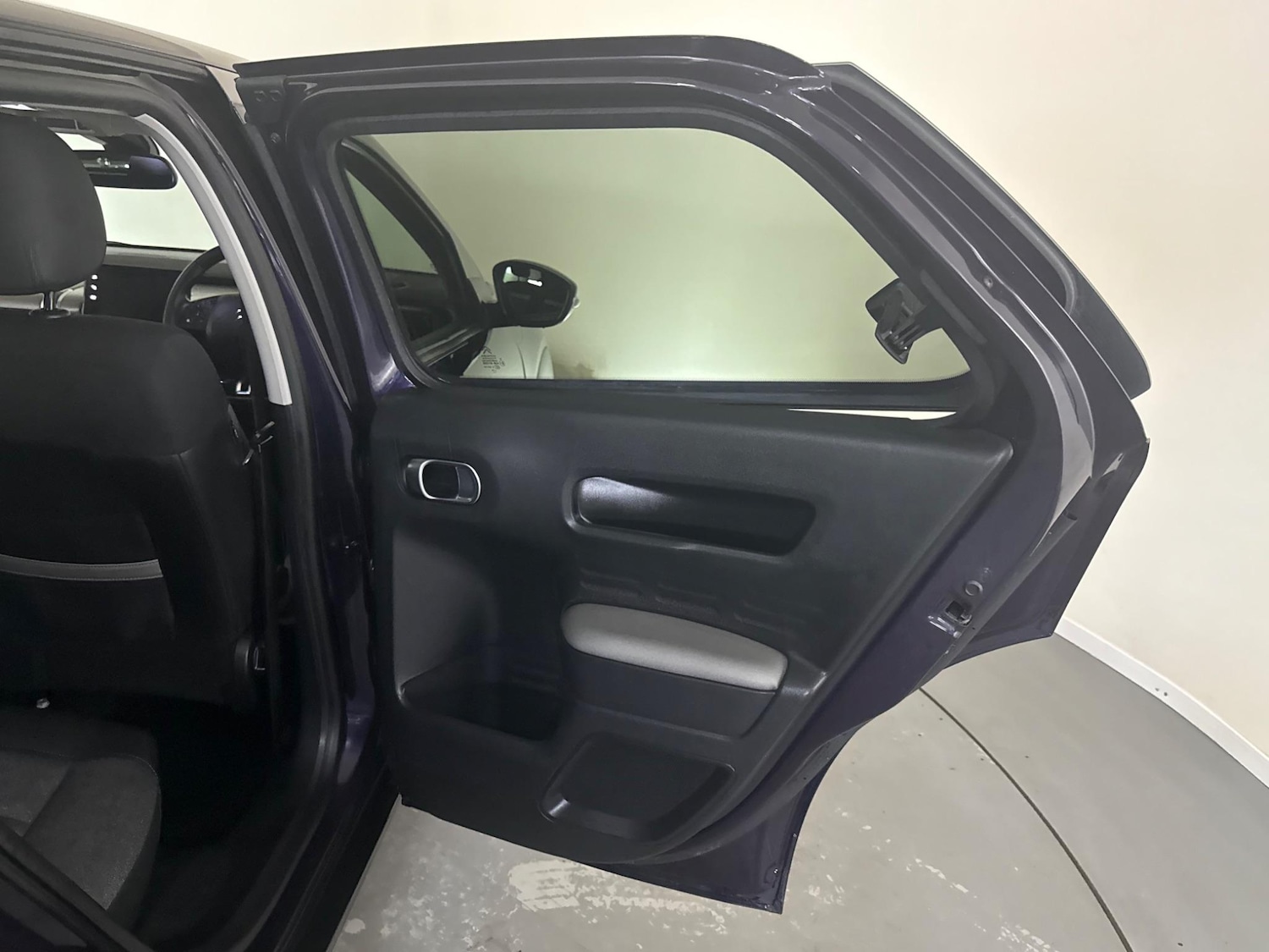 Used Citroen C4 Cactus 2018 for sale - 76408532: Photo 44