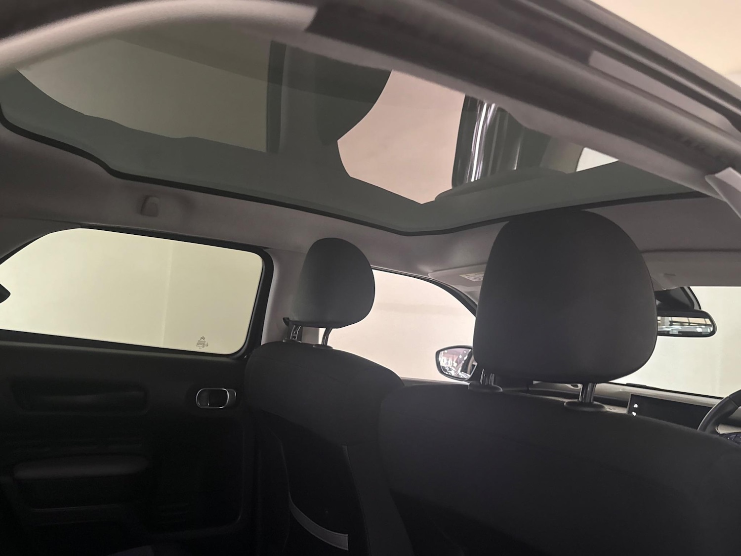 Used Citroen C4 Cactus 2018 for sale - 76408532: Photo 49