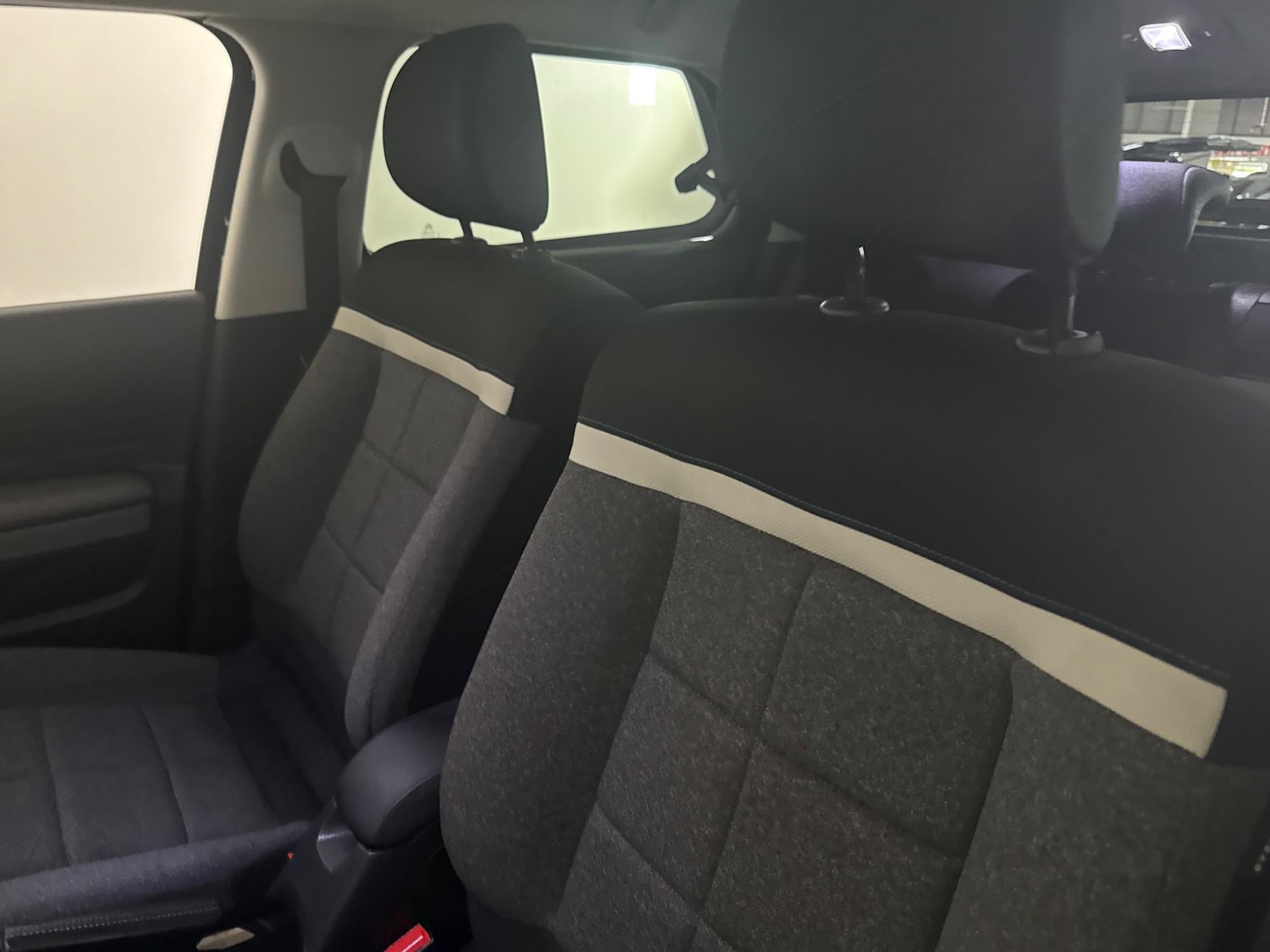 Used Citroen C4 Cactus 2018 for sale - 76408532: Photo 67