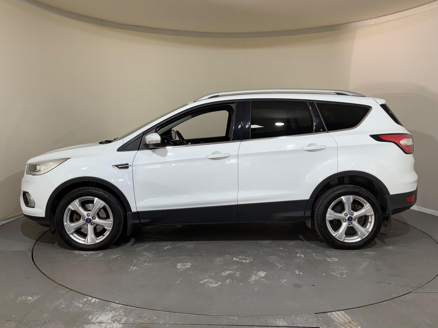 Used Ford Kuga 2018 for sale - 76408723: Photo 4