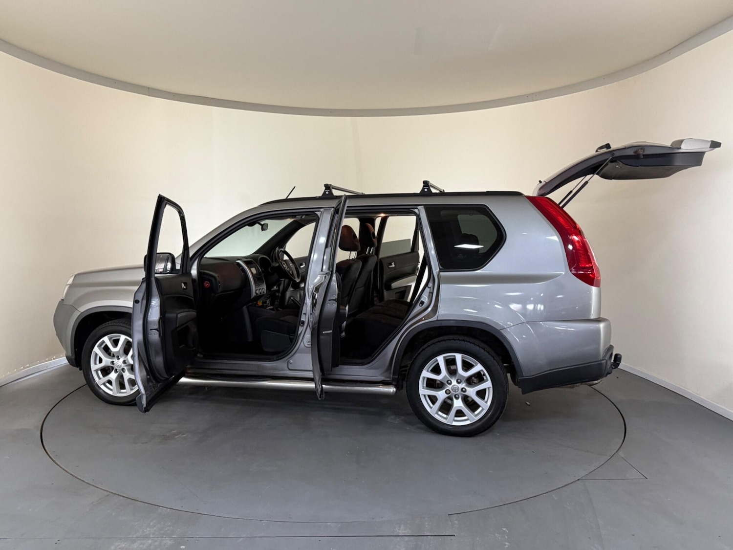 Used Nissan X-Trail 2013 for sale - 76409128: Photo 11