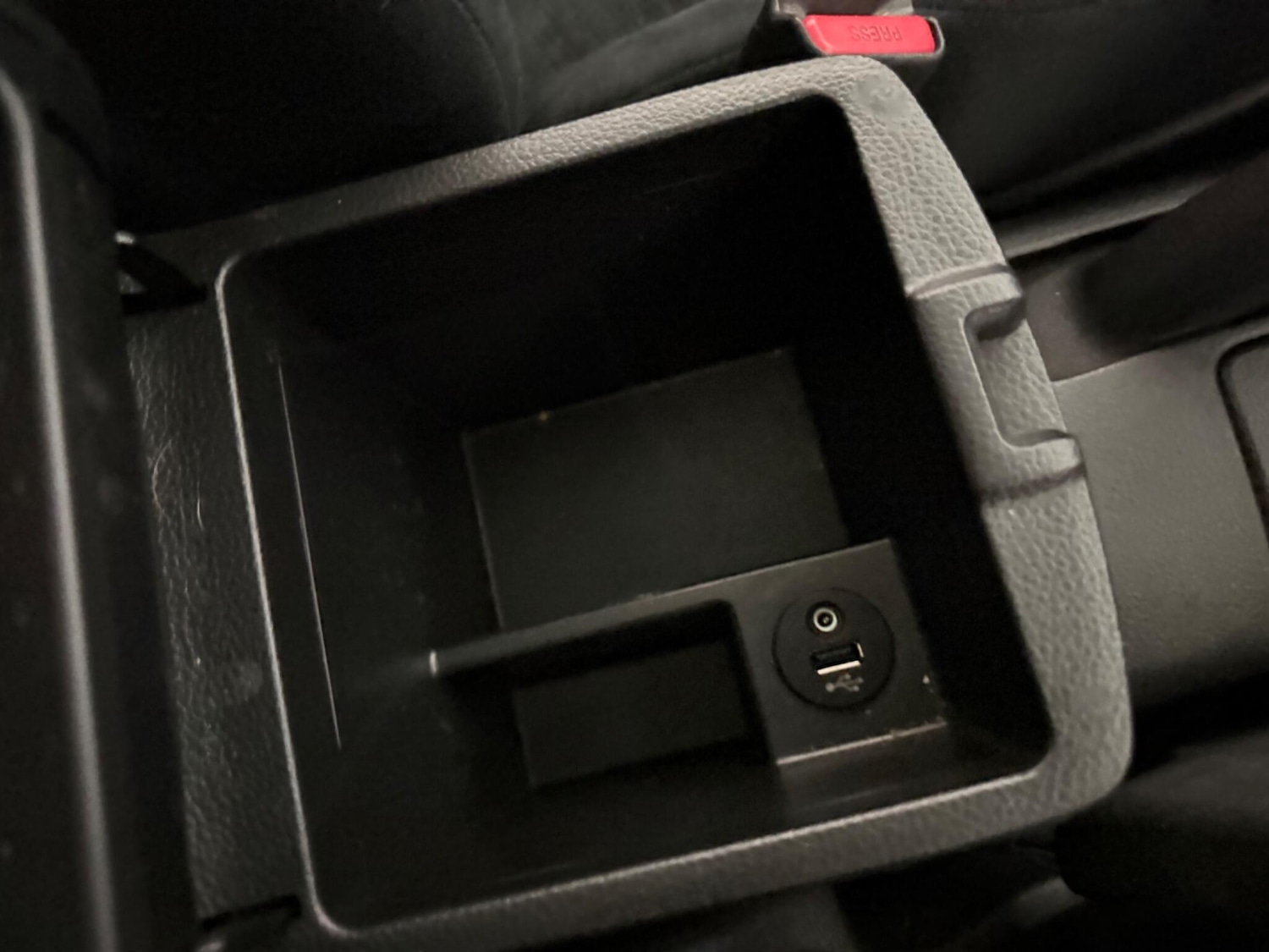 Used Nissan X-Trail 2013 for sale - 76409128: Photo 46